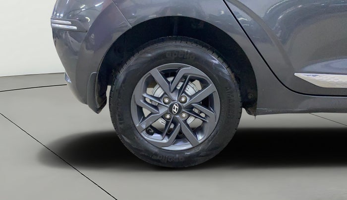 2022 Hyundai GRAND I10 NIOS SPORTZ 1.2 KAPPA VTVT CNG, CNG, Manual, 51,639 km, Right Rear Wheel