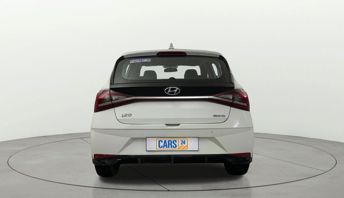 2022 Hyundai NEW I20 SPORTZ 1.2 MT, Petrol, Manual, 50,366 km, Back/Rear