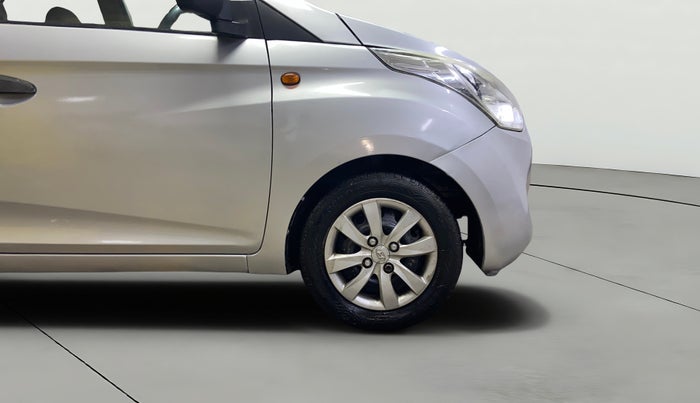 2012 Hyundai Eon MAGNA +, Petrol, Manual, 56,557 km, Right Front Wheel