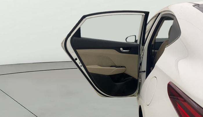 2019 Hyundai Verna 1.6 VTVT SX, Petrol, Manual, 93,601 km, LHS Rear Door