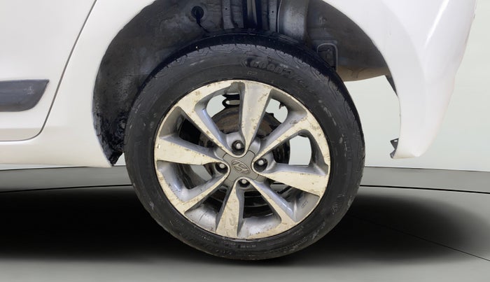 2015 Hyundai Elite i20 ASTA 1.2, CNG, Manual, 1,24,452 km, Left Rear Wheel