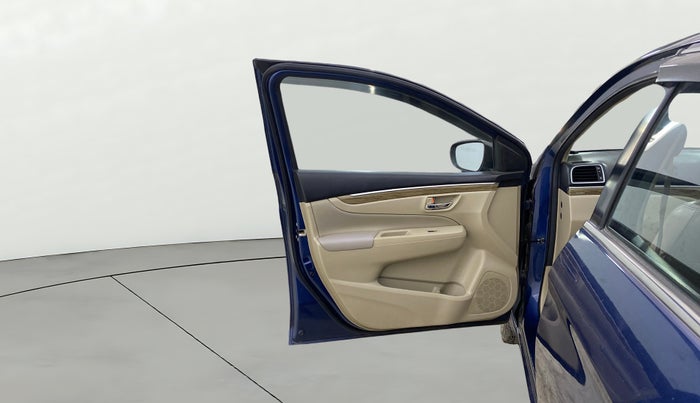 2018 Maruti Ciaz ALPHA 1.5 SHVS PETROL, Petrol, Manual, 66,393 km, LHS Front Door