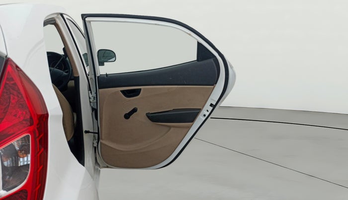 2017 Hyundai Eon MAGNA +, Petrol, Manual, 73,434 km, RHS Rear Door