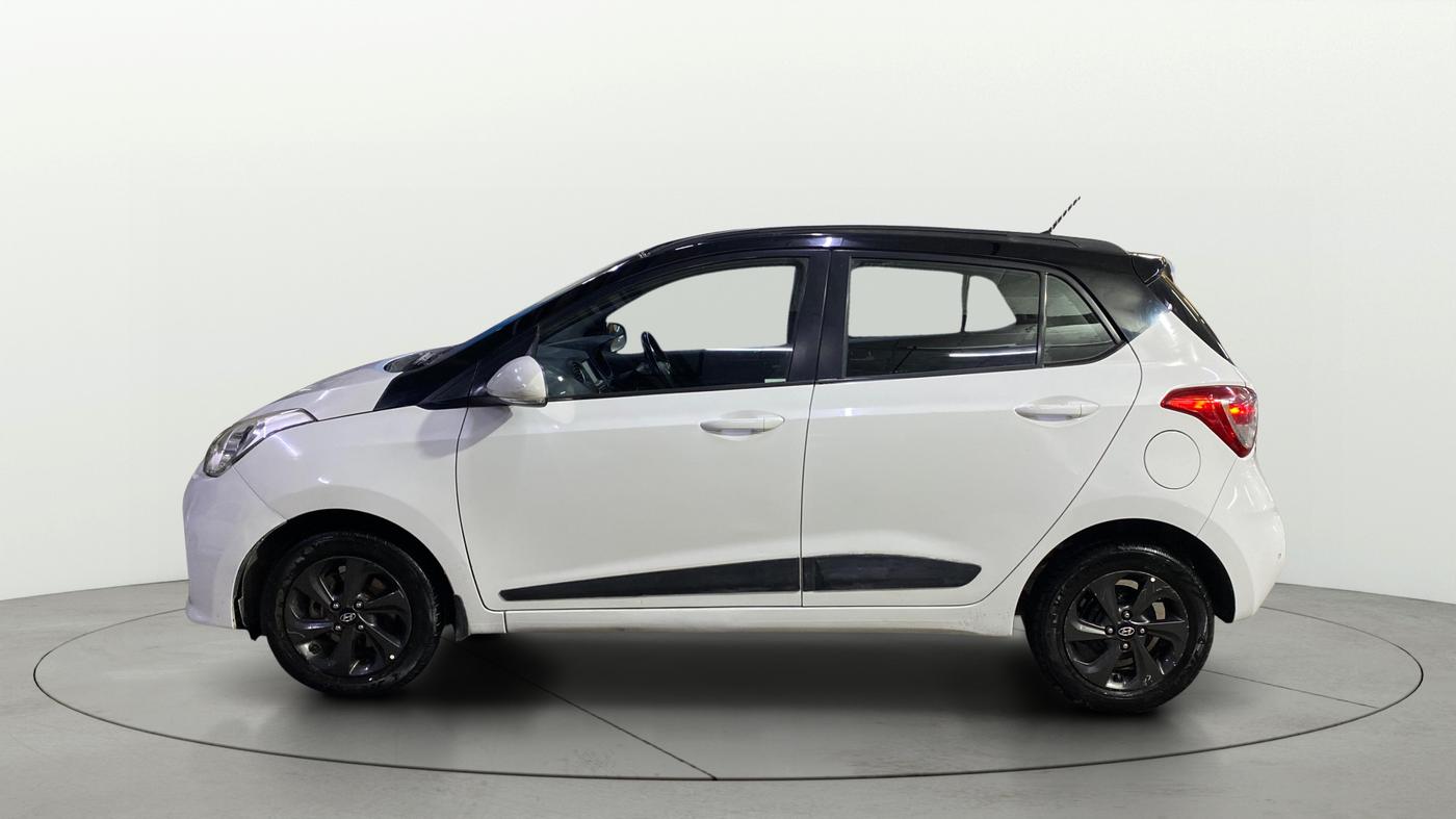 2018 Hyundai Grand i10 SPORTZ U2 1.2 KAPPA CRDI DUAL TONE, Diesel, Manual, 63,217 km, Left Side