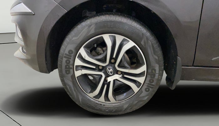 2022 Tata Tiago XZ PLUS CNG, CNG, Manual, 82,951 km, Left Front Wheel