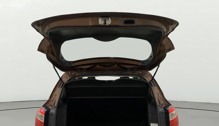 2015 Maruti S Cross ZETA 1.6, Diesel, Manual, 93,029 km, Boot Door Open