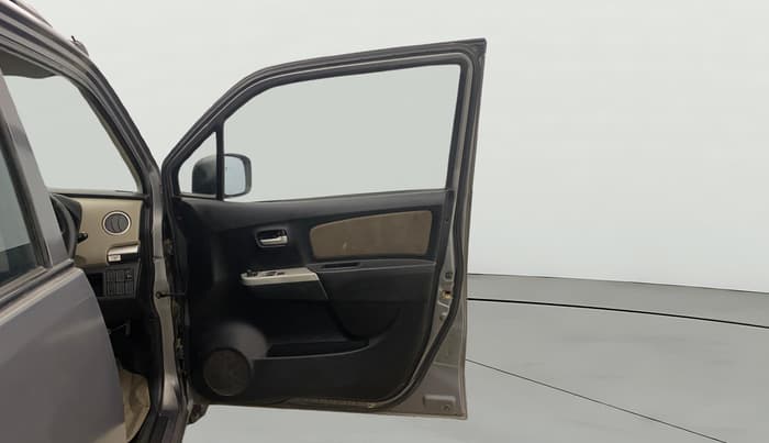 2015 Maruti Wagon R 1.0 LXI, Petrol, Manual, 75,592 km, RHS Front Door