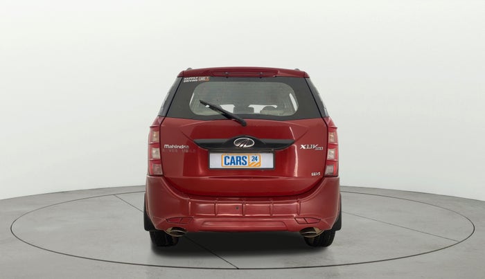 2016 Mahindra XUV500 W4, Diesel, Manual, 1,02,852 km, Back/Rear
