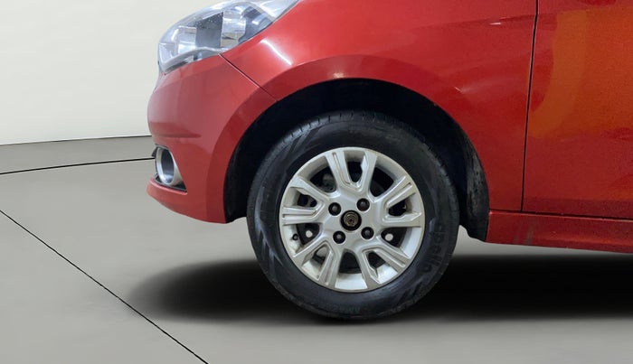 2017 Tata Tiago XZ PETROL, Petrol, Manual, 63,440 km, Left Front Wheel