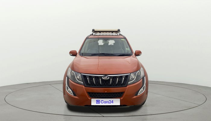 2017 Mahindra XUV500 W10, Diesel, Manual, 99,576 km, Front