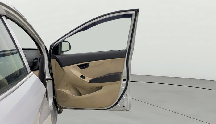 2018 Hyundai Eon ERA +, Petrol, Manual, 50,855 km, RHS Front Door