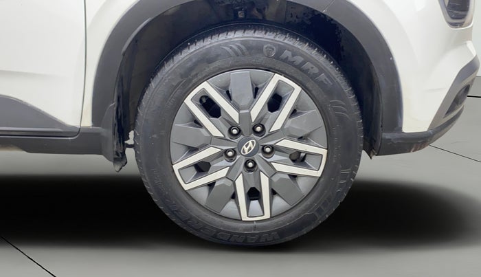 2022 Hyundai VENUE SX 1.0 TURBO IMT, Petrol, Manual, 33,867 km, Right Front Wheel