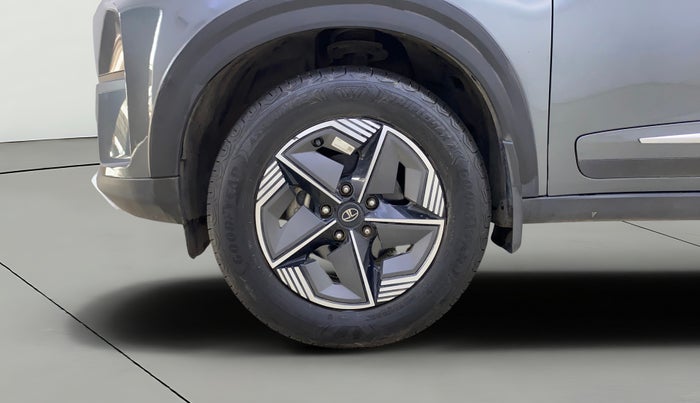 2024 Tata NEXON CREATIVE+ SUNROOF DCA 1.2 PETROL, Petrol, Automatic, 17,420 km, Left Front Wheel