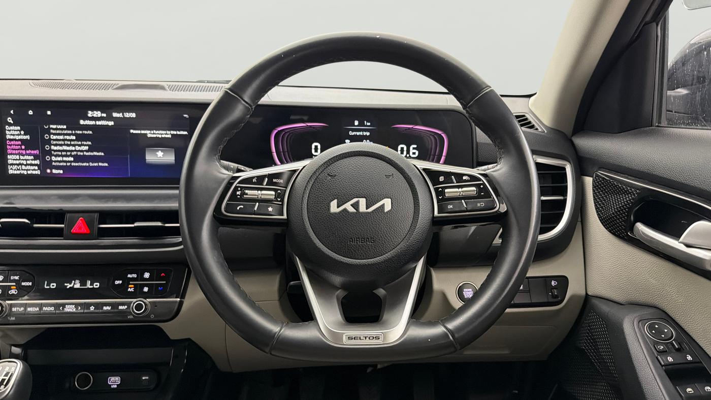 2024 KIA SELTOS  HTX 1.5 PETROL MT, Petrol, Manual, 40,834 km, Steering Wheel Close Up