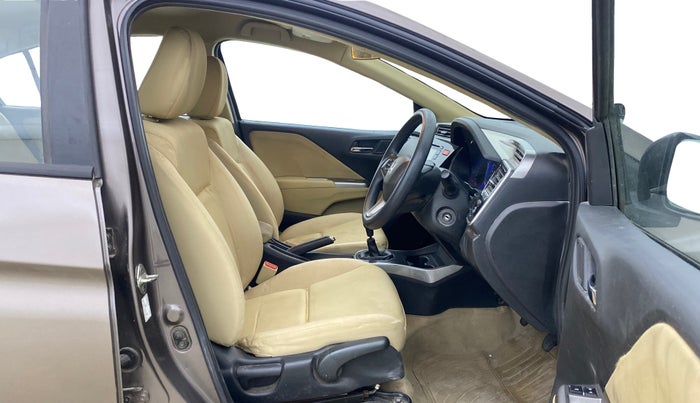 2014 Honda City 1.5L I-VTEC V MT, Petrol, Manual, 53,790 km, Right Side Front Door Cabin