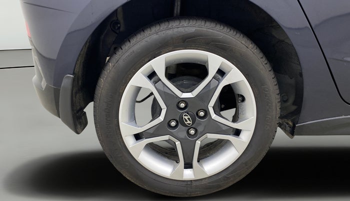 2024 Hyundai NEW I20 Sportz (O) 1.2 IVT, Petrol, Automatic, 9,472 km, Right Rear Wheel