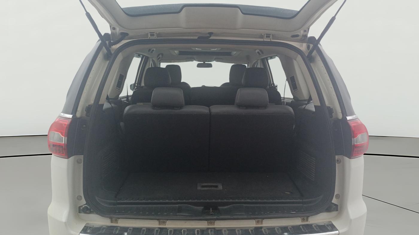 2019 Tata Hexa XTA 4X2 7 STR, Diesel, Automatic, 91,121 km, Boot Open Zoomed View