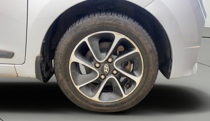 2019 Hyundai Grand i10 SPORTZ AT 1.2 KAPPA VTVT, Petrol, Automatic, 52,431 km, Right Front Wheel