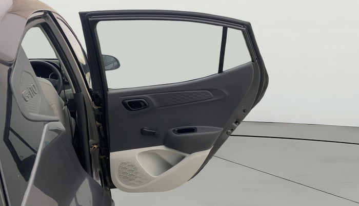 2023 Hyundai GRAND I10 NIOS ERA 1.2 KAPPA VTVT, Petrol, Manual, 6,653 km, RHS Rear Door