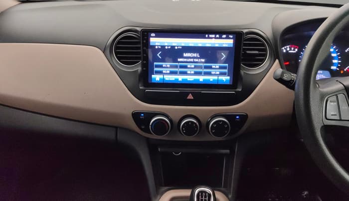 2014 Hyundai Xcent S (O) 1.2, Petrol, Manual, 65,402 km, Air Conditioner