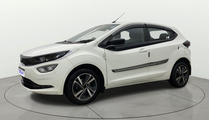 2024 Tata ALTROZ XZ CNG, CNG, Manual, 28,311 km, Left Front Diagonal