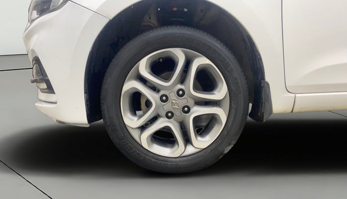 2019 Hyundai Elite i20 SPORTZ PLUS 1.2 DUAL TONE, Petrol, Manual, 49,919 km, Left Front Wheel