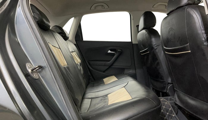 2018 Volkswagen Polo COMFORTLINE 1.0L MPI, Petrol, Manual, 88,840 km, Right Side Rear Door Cabin