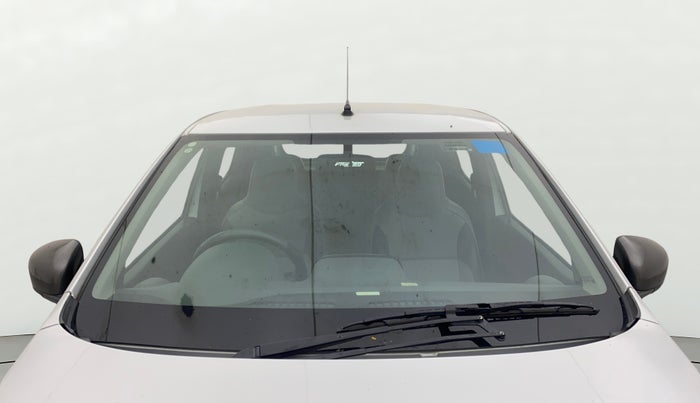 2019 Renault Kwid RXT 1.0 AMT (O), Petrol, Automatic, 80,598 km, Front Windshield