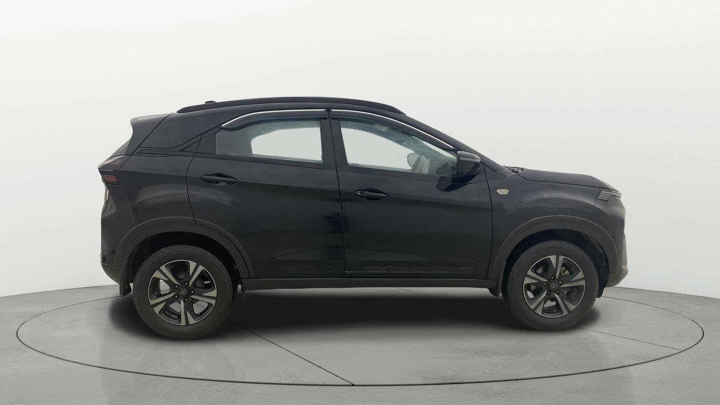 2024 Tata NEXON Creative Plus S 1.2 Revotron 6AMT Dark Edition, CNG, Automatic, 46,394 km, Right Side View