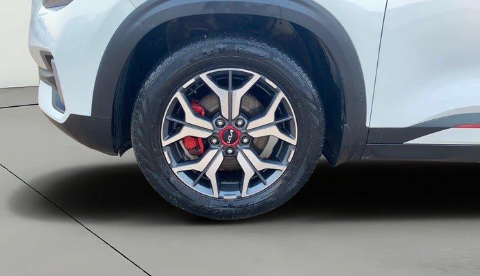 2021 KIA SELTOS GTX PLUS DCT 1.4 PETROL, Petrol, Automatic, 32,562 km, Left Front Wheel