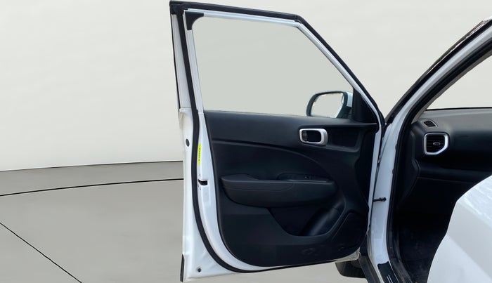 2022 Hyundai VENUE SX 1.0 TURBO IMT, Petrol, Manual, 24,097 km, LHS Front Door