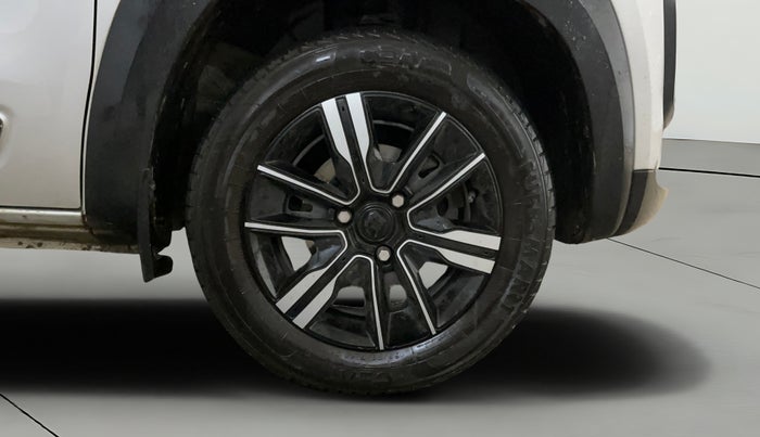 2024 Renault Kwid CLIMBER AMT 1.0, Petrol, Automatic, 20,151 km, Right Front Wheel