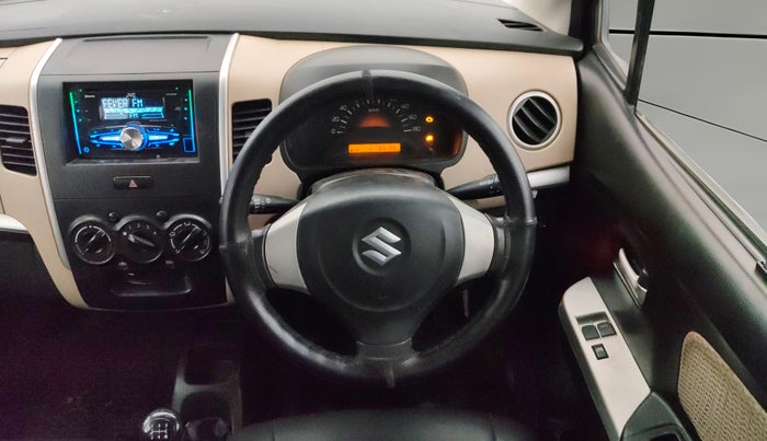 2018 Maruti Wagon R 1.0 LXI CNG, CNG, Manual, 83,232 km, Steering Wheel Close Up