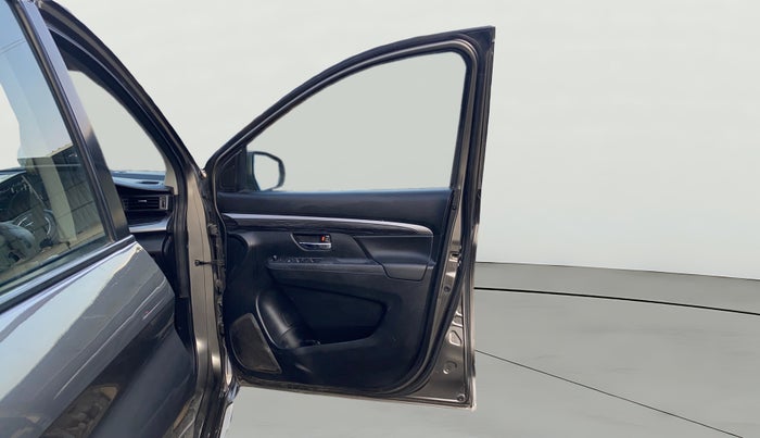 2019 Maruti XL6 ALPHA MT, Petrol, Manual, 94,172 km, RHS Front Door