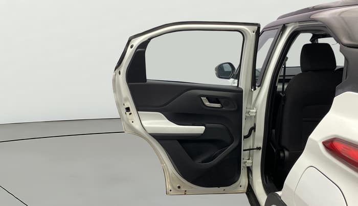 2024 Tata PUNCH  Creative MT Sunroof , Petrol, Manual, 15,446 km, LHS Rear Door