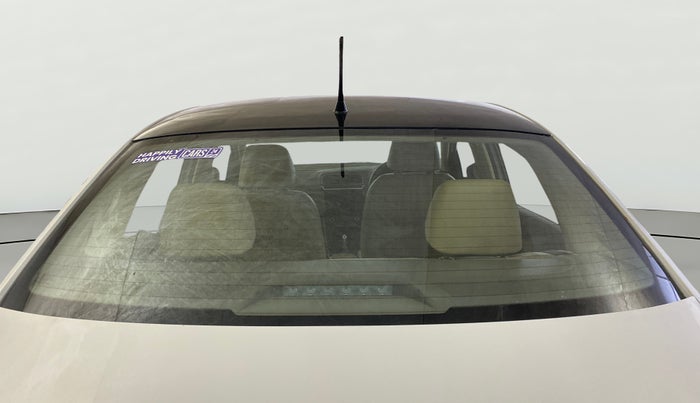 2016 Volkswagen Vento HIGHLINE PETROL AT, Petrol, Automatic, 1,14,318 km, Rear Windshield