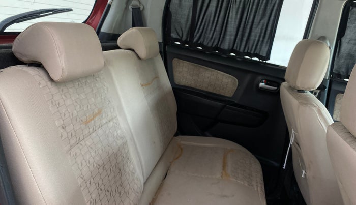 2017 Maruti Wagon R 1.0 VXI AMT, CNG, Automatic, 83,396 km, Right Side Rear Door Cabin