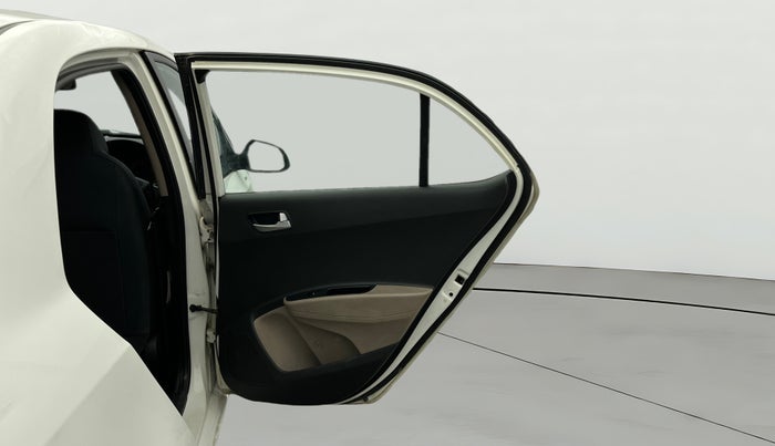 2014 Hyundai Xcent S (O) 1.2, Petrol, Manual, 64,040 km, RHS Rear Door