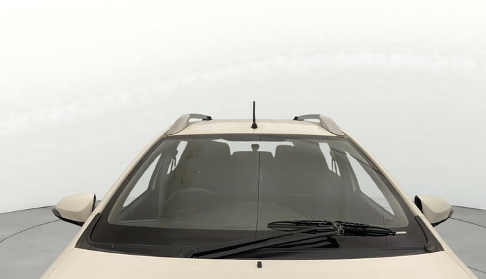 2015 Toyota Etios CROSS 1.2 G, Petrol, Manual, 1,16,991 km, Front Windshield