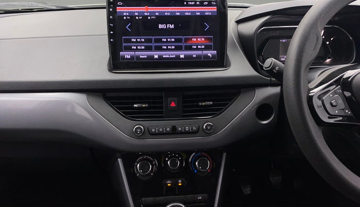2022 Tata NEXON XM SUNROOF PETROL, Petrol, Manual, 55,868 km, Air Conditioner