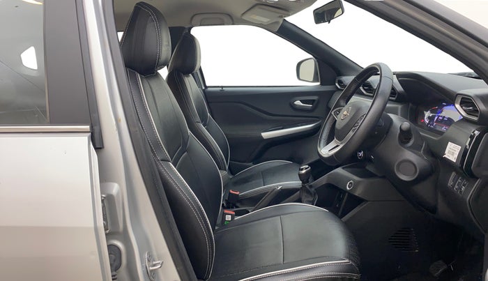 2023 Nissan MAGNITE XV PREMIUM TURBO, Petrol, Manual, 28,171 km, Right Side Front Door Cabin