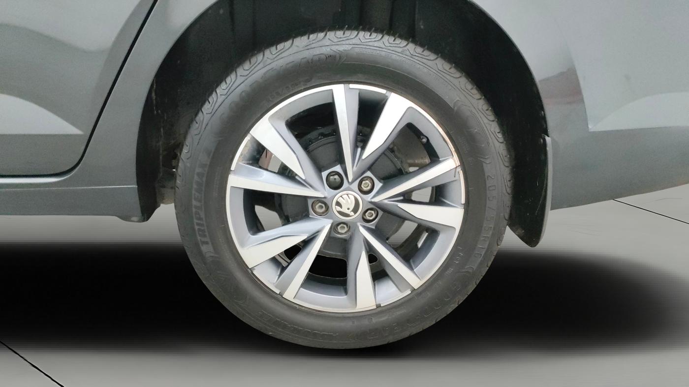 2022 Skoda SLAVIA STYLE 1.5L TSI DSG, Petrol, Automatic, 48,007 km, Left Rear Wheel