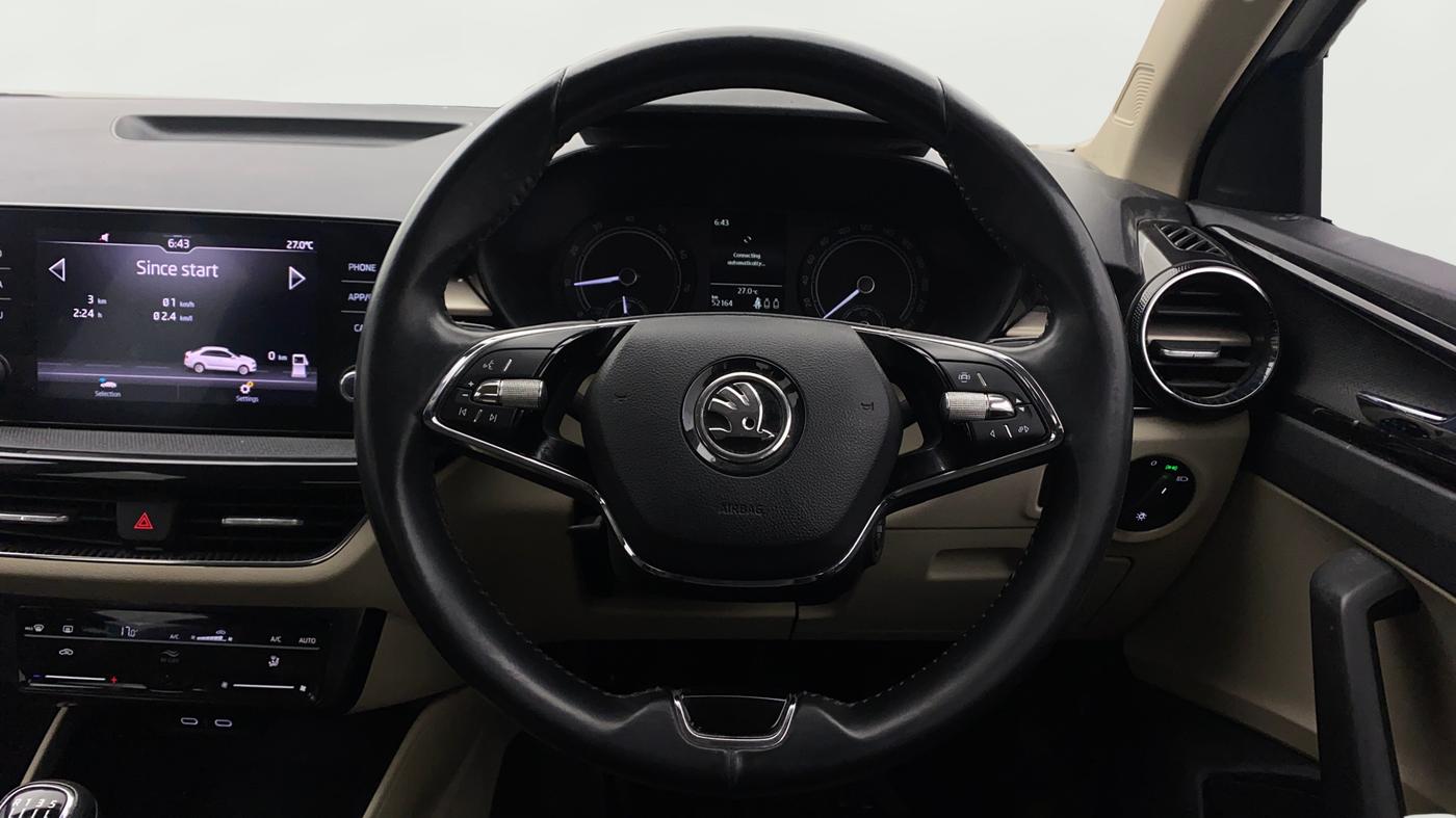 2023 Skoda SLAVIA Ambition 1.5L TSI, Petrol, Manual, 52,161 km, Steering Wheel Close Up