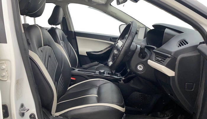 2024 Tata NEXON PURE 1.5 DIESEL, Diesel, Manual, 22,291 km, Right Side Front Door Cabin