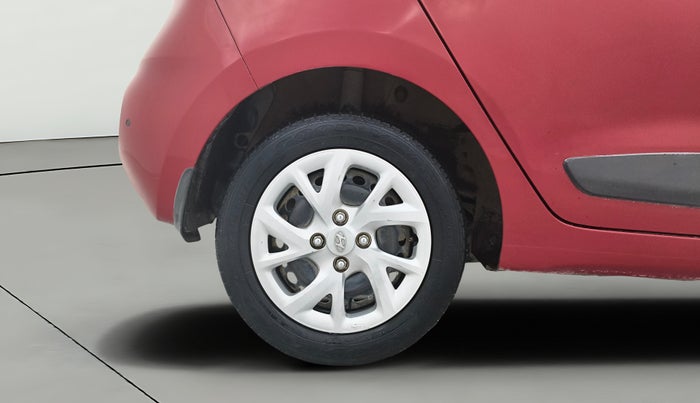 2017 Hyundai Grand i10 SPORTZ (O) 1.2 KAPPA VTVT, Petrol, Manual, 38,539 km, Right Rear Wheel