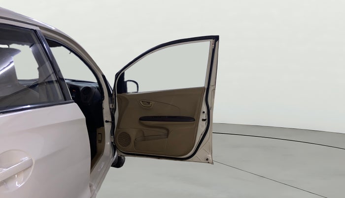 2013 Honda Amaze 1.2L I-VTEC EX, Petrol, Manual, 76,793 km, RHS Front Door