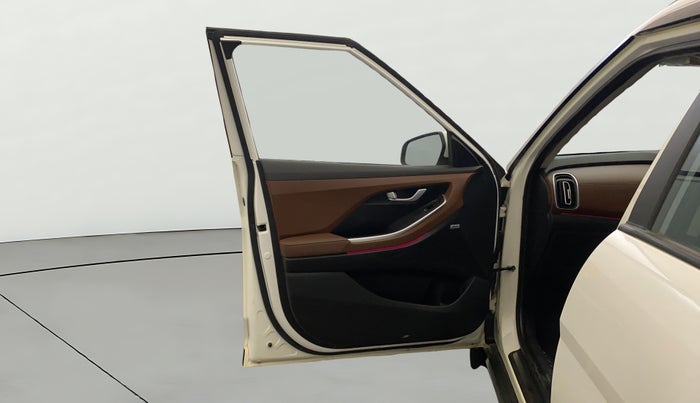 2023 Hyundai ALCAZAR PLATINUM 1.5 TURBO PETROL MT 7STR, Petrol, Manual, 2,045 km, LHS Front Door