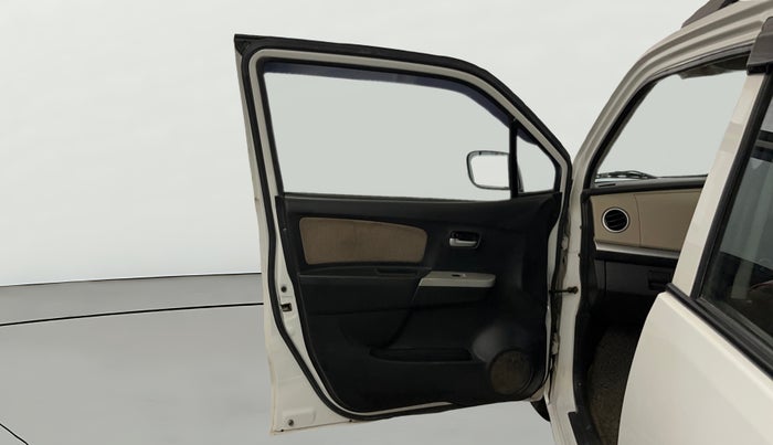 2017 Maruti Wagon R 1.0 LXI, CNG, Manual, 99,236 km, LHS Front Door