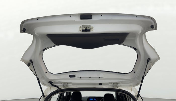 2021 Hyundai GRAND I10 NIOS SPORTZ U2 AMT 1.2 CRDI, Diesel, Automatic, 1,15,937 km, Boot Door Open