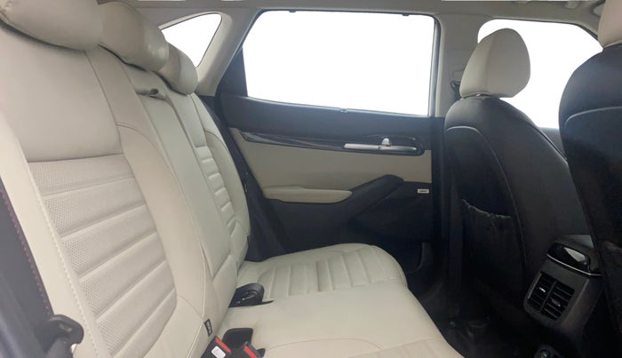 2020 KIA SELTOS GTX PLUS DCT 1.4 PETROL, Petrol, Automatic, 34,565 km, Right Side Rear Door Cabin